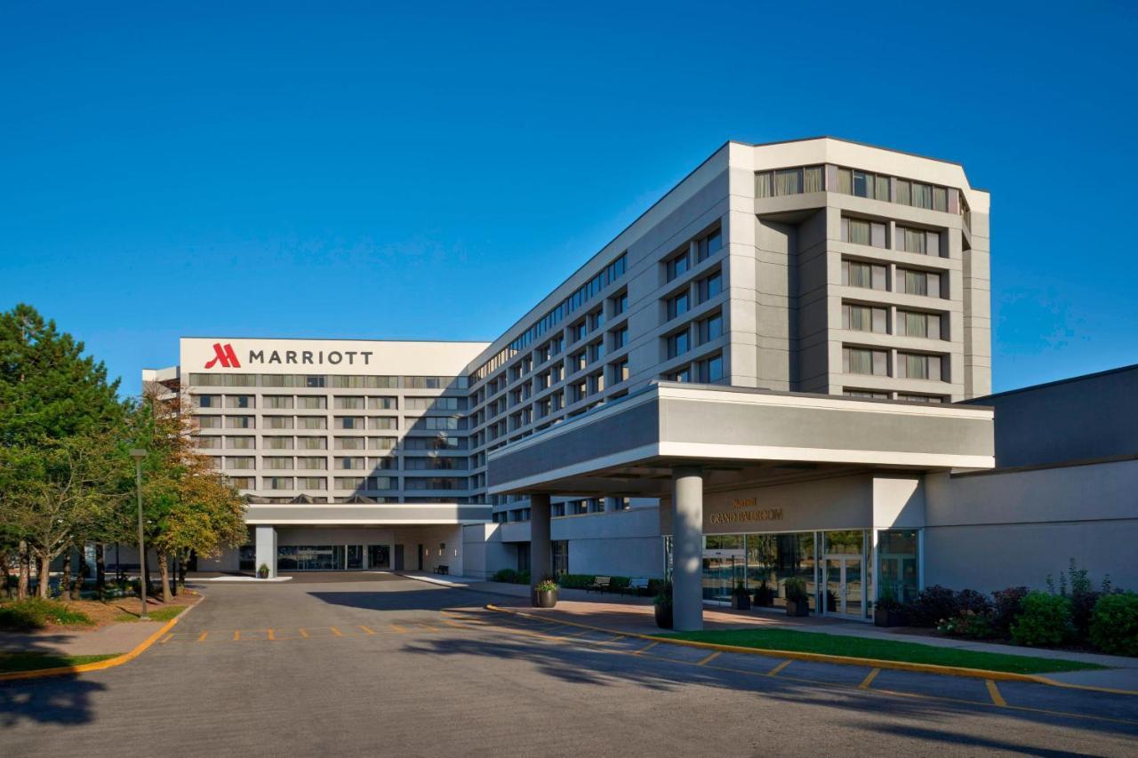 Toronto Airport Marriott Hotel Экстерьер фото