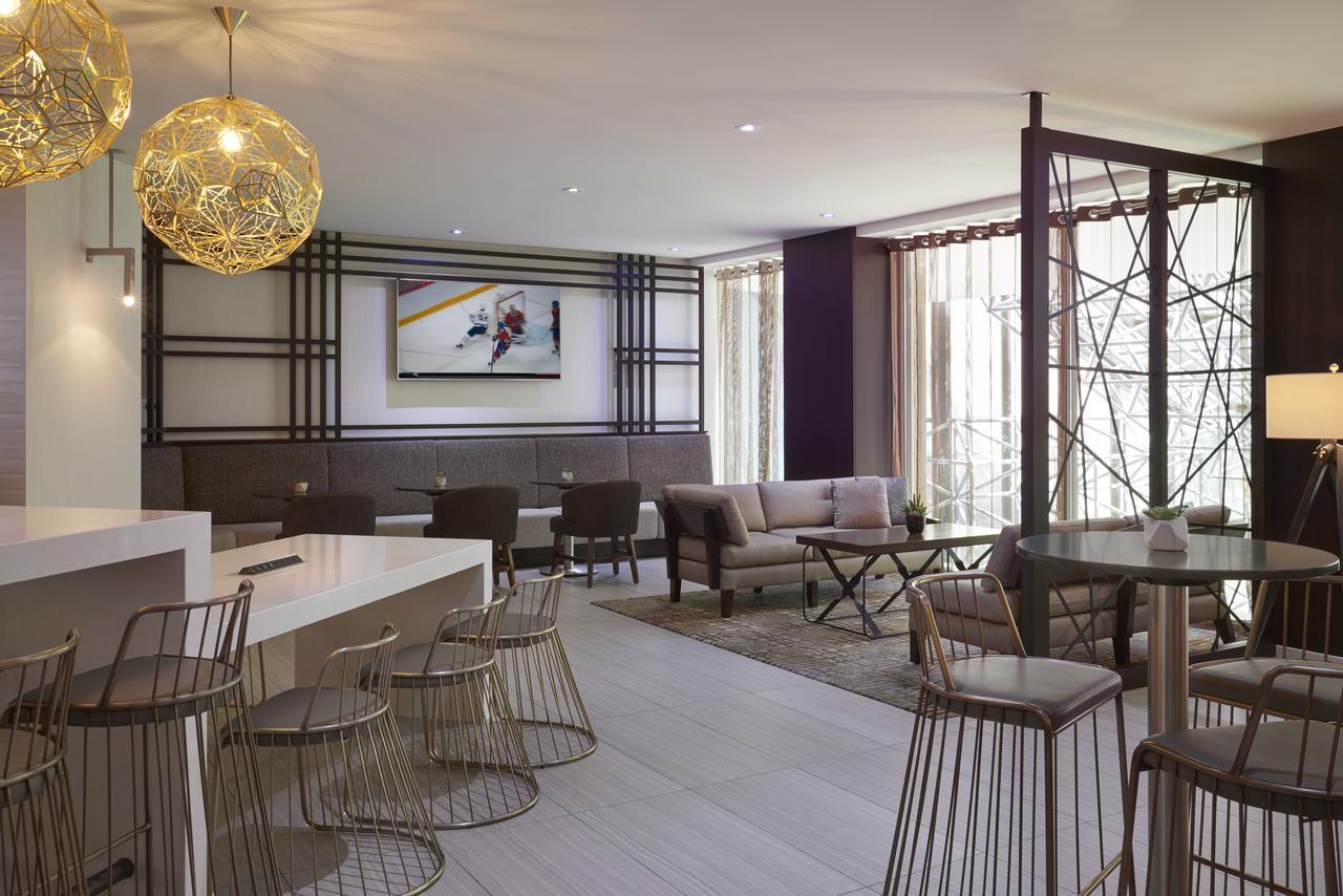 Toronto Airport Marriott Hotel Экстерьер фото
